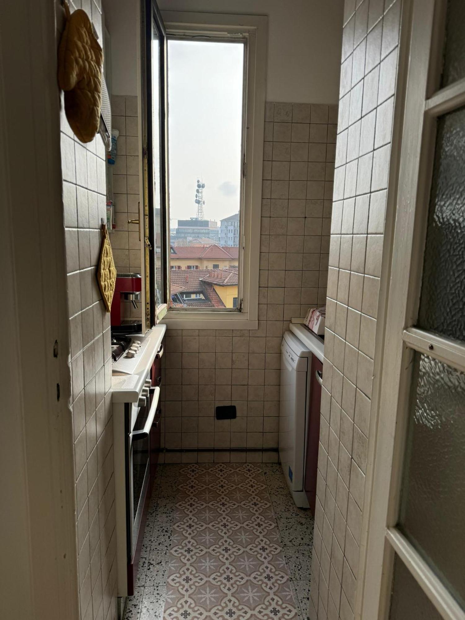 Trilocale Con Due Balconi A Isola Porta Nuova Apartment Milan Luaran gambar